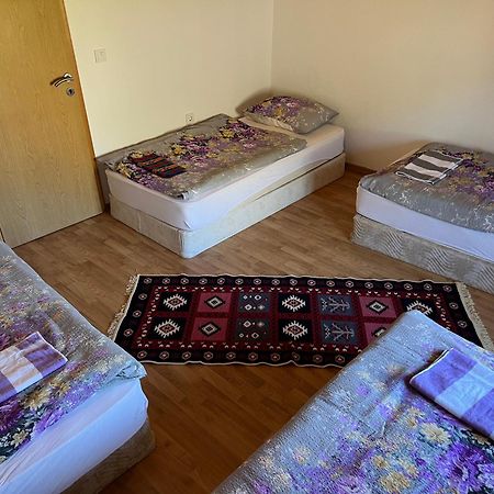Kod Kapetana Tea Bed and Breakfast Gornji Lukomir Εξωτερικό φωτογραφία