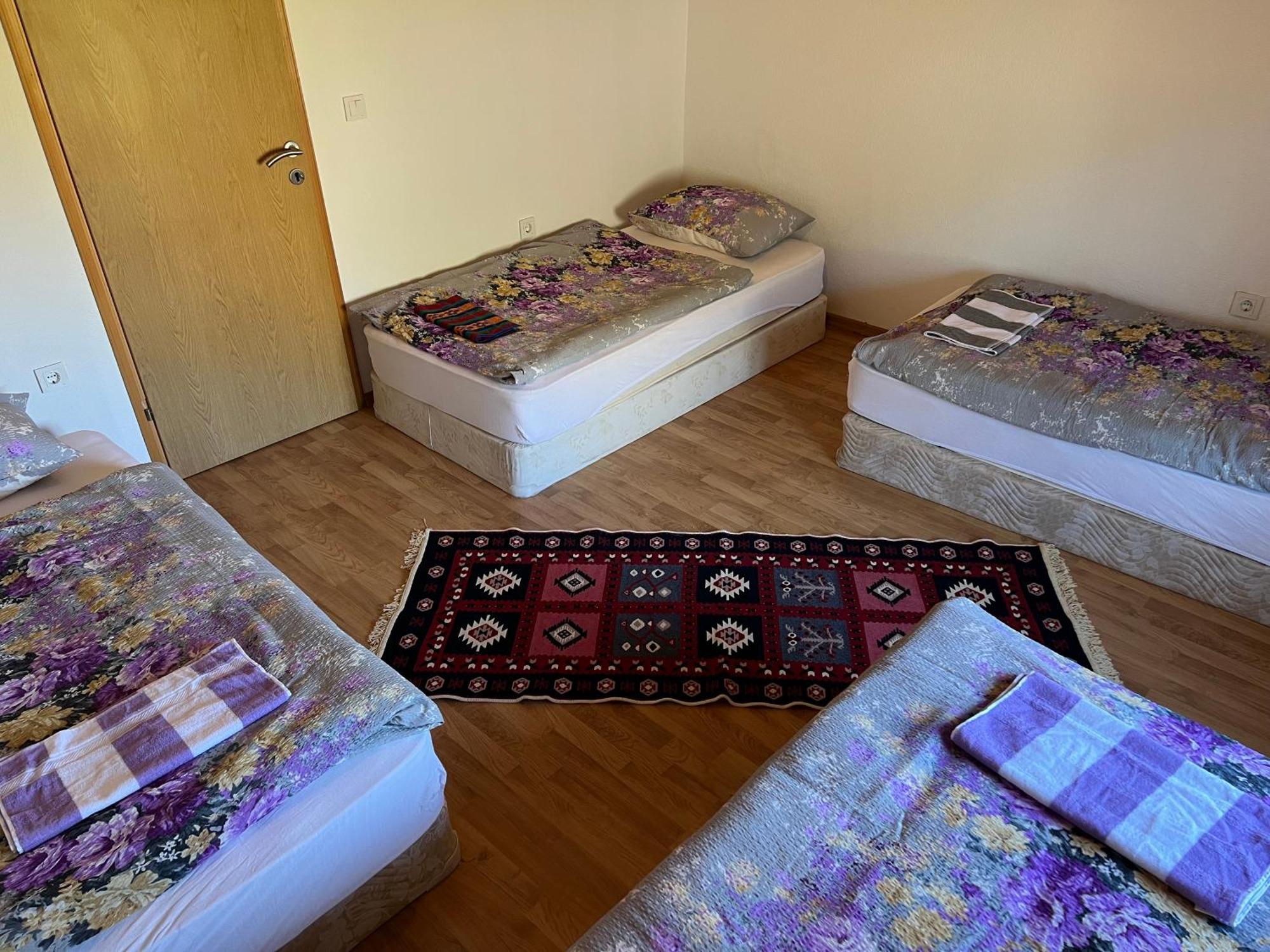 Kod Kapetana Tea Bed and Breakfast Gornji Lukomir Εξωτερικό φωτογραφία