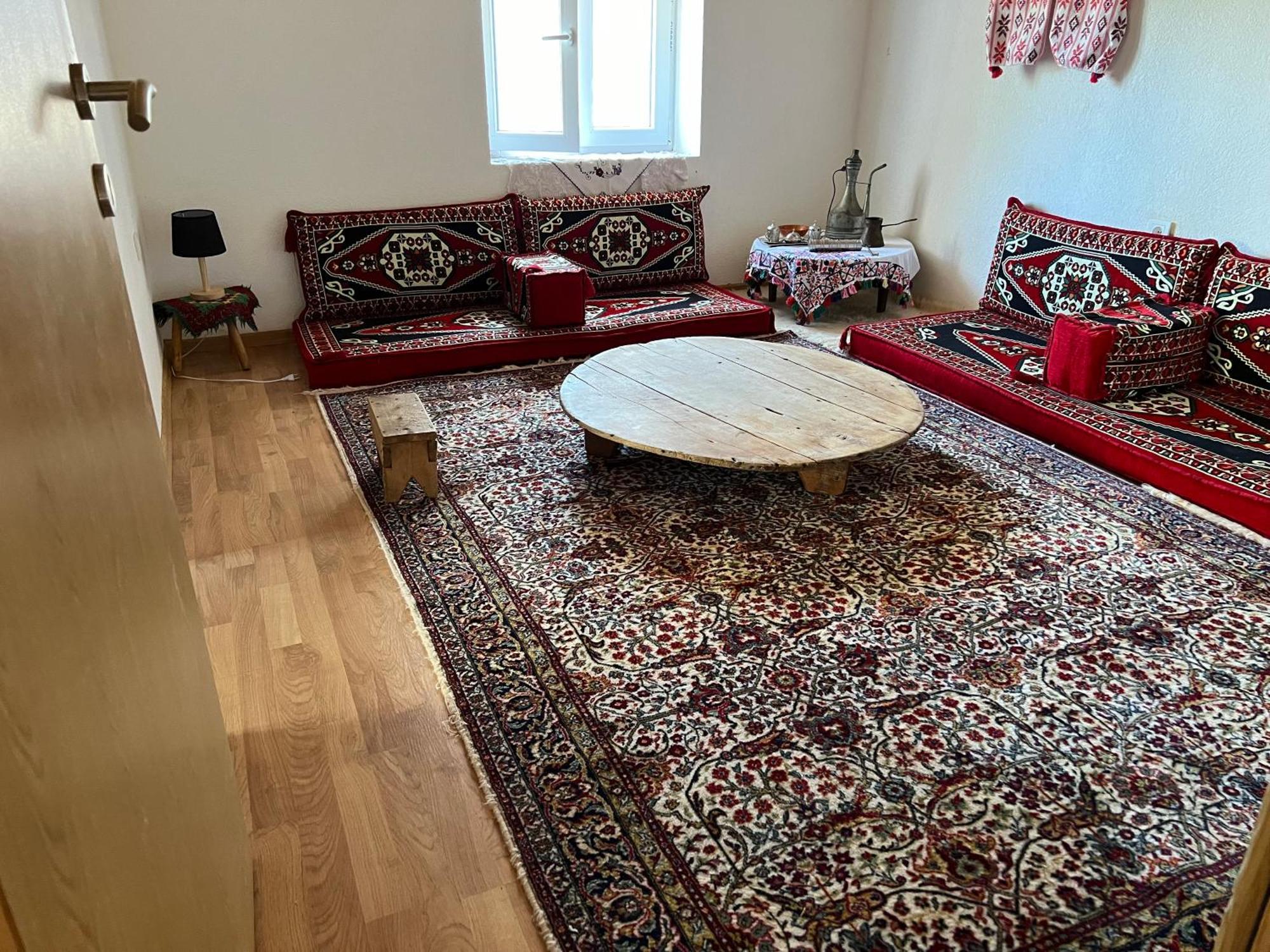 Kod Kapetana Tea Bed and Breakfast Gornji Lukomir Εξωτερικό φωτογραφία