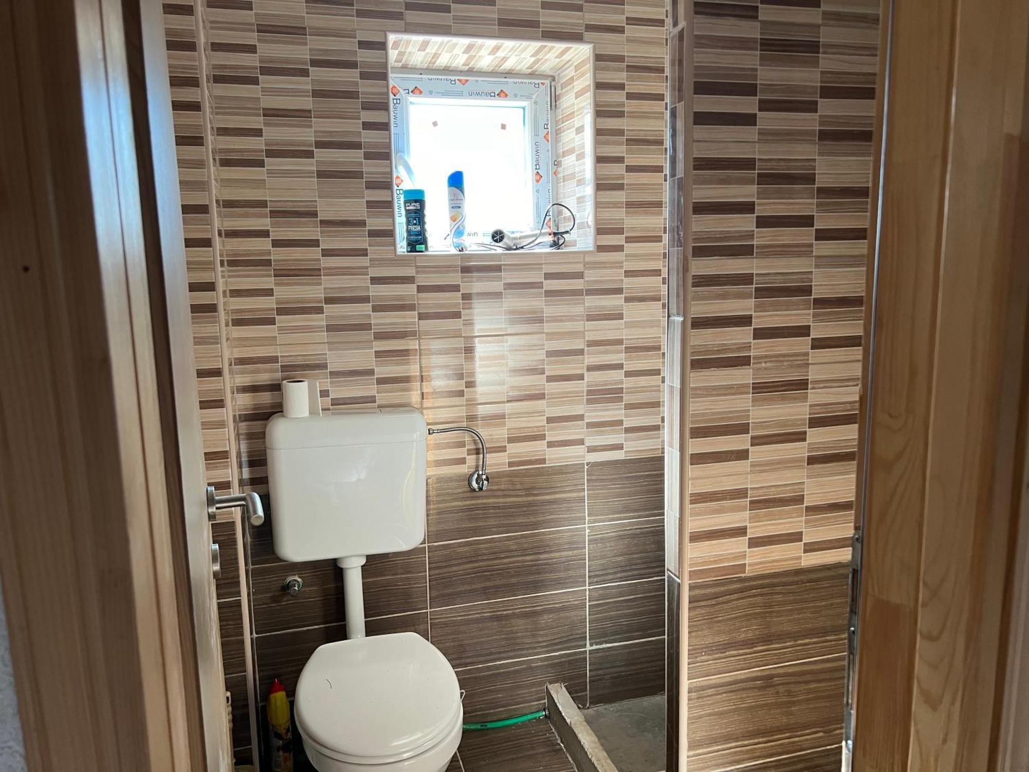 Kod Kapetana Tea Bed and Breakfast Gornji Lukomir Εξωτερικό φωτογραφία