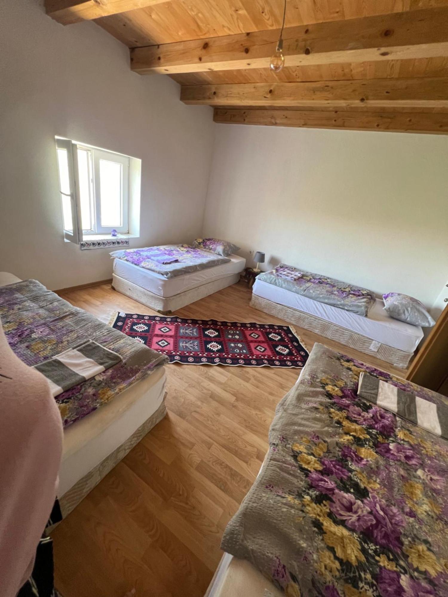 Kod Kapetana Tea Bed and Breakfast Gornji Lukomir Εξωτερικό φωτογραφία