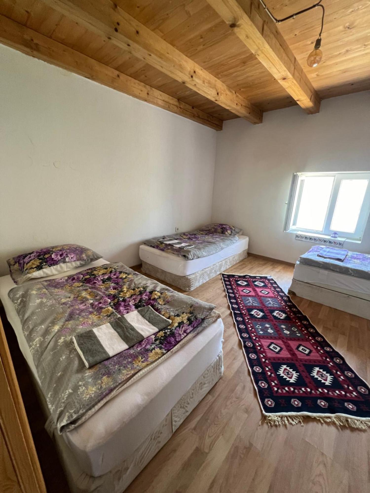 Kod Kapetana Tea Bed and Breakfast Gornji Lukomir Εξωτερικό φωτογραφία