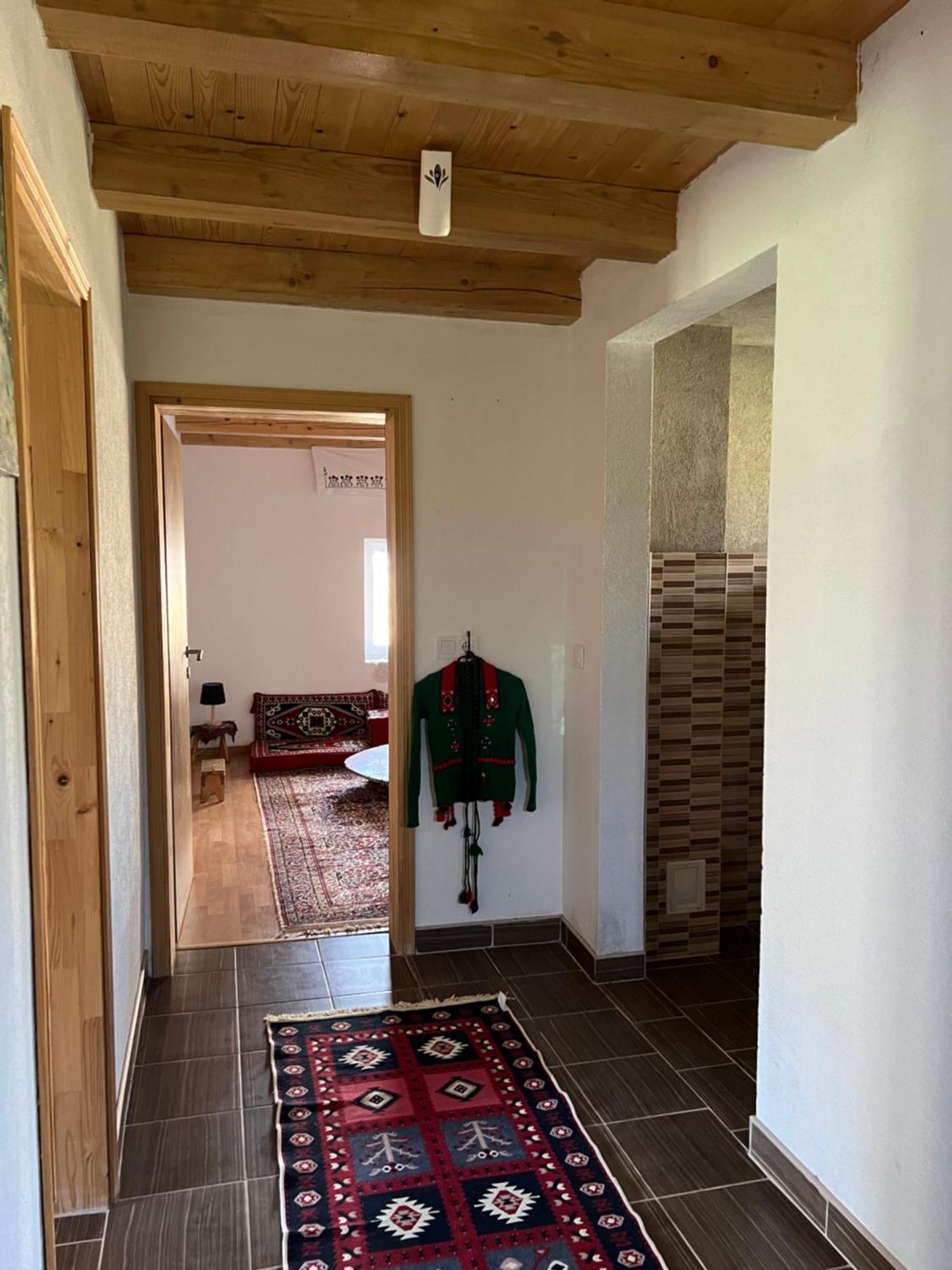 Kod Kapetana Tea Bed and Breakfast Gornji Lukomir Εξωτερικό φωτογραφία